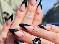 Lê Nails & Beauty