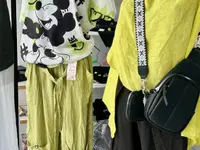 Be Happy Store Sagl | Donna | Uomo | Taglie comode