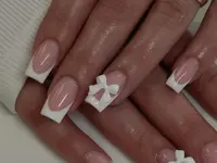 Fisli's Nails & Beauty Inh. Nguyen
