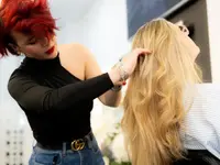 Paola's Hairstyle Boutique GmbH