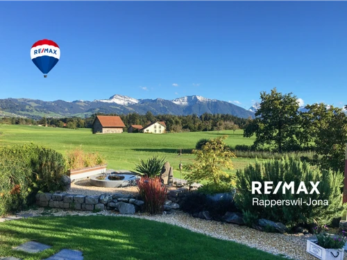 RE/MAX Immobilien Rapperswil-Jona - Cliccare per ingrandire l’immagine panoramica