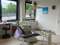 ocM Dentaire SA
