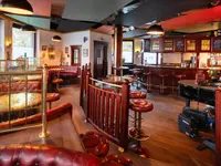 Restaurant No18 | Bar & Smoker-Lounge