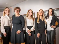 Lauener Uhren und Schmuck