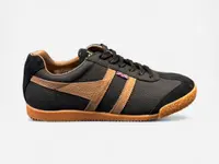 District 5 sneakerstore