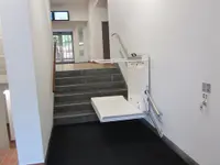 Högg Treppenlifte und Aufzüge