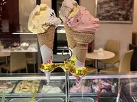 Intrigo Gelateria Cafeteria