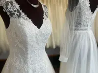 Russell's Elegance. Robe de rêve pour un jour inoubliable
