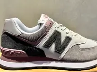 District 5 sneakerstore