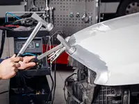 S&A Carrosserie GmbH - Klicken Sie, um das Bild 7 in einer Lightbox vergrössert darzustellen