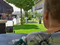 Wohnen und Pflege Peteracker AG
