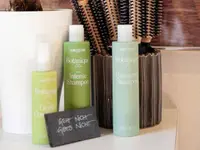 Coiffeur Cosmetic Galerie