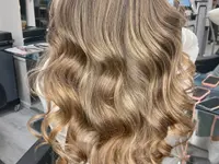 WOW Hairstyling GmbH