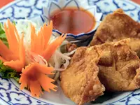 Oy Isan Thaï Food