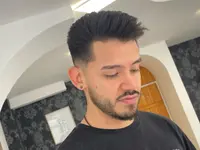 Loran Hairstyle Barber - Klicken Sie, um das Bild 2 in einer Lightbox vergrössert darzustellen