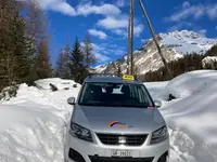 Guler Taxi - Klicken Sie, um das Bild 3 in einer Lightbox vergrössert darzustellen