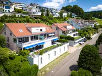 RE/MAX Immobilien Rapperswil-Jona - cliccare per ingrandire l’immagine 9 in una lightbox