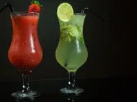 Moqa café bar, Nurcin Karatay