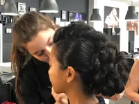 Académie de Coiffure - Klicken Sie, um das Bild 11 in einer Lightbox vergrössert darzustellen