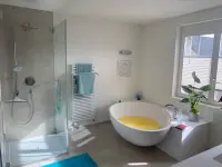 Hutt GmbH